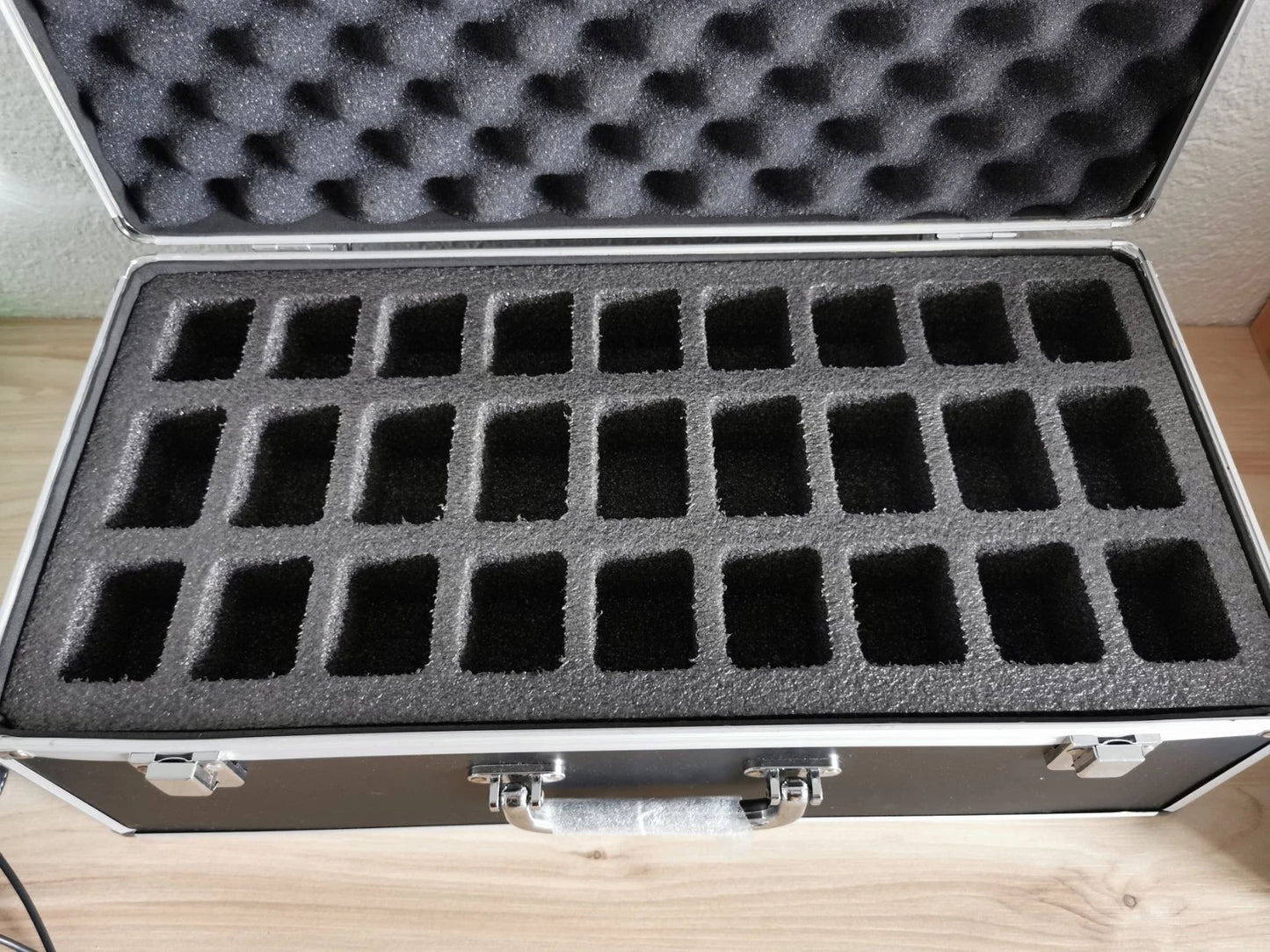 Valise XXL Krosmaster Dark Heroes (défaut)